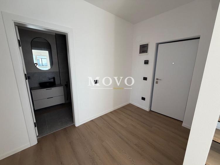 Apartament cu 4 camere decomandat în Giroc
