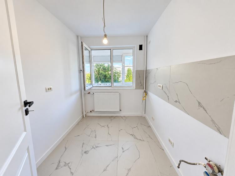 Apartament cu 2 camere semidecomandat în Basarabia
