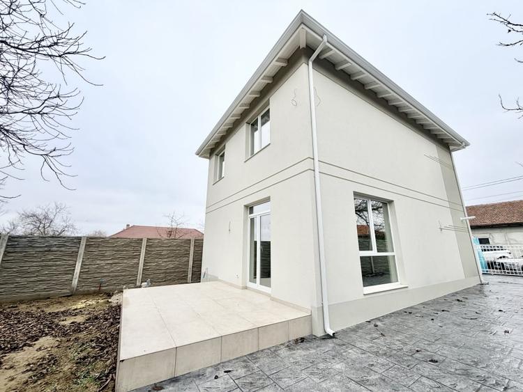 Casa individuala - 4 camere, 2 bai - Mosnita - pozitie centrala - 2