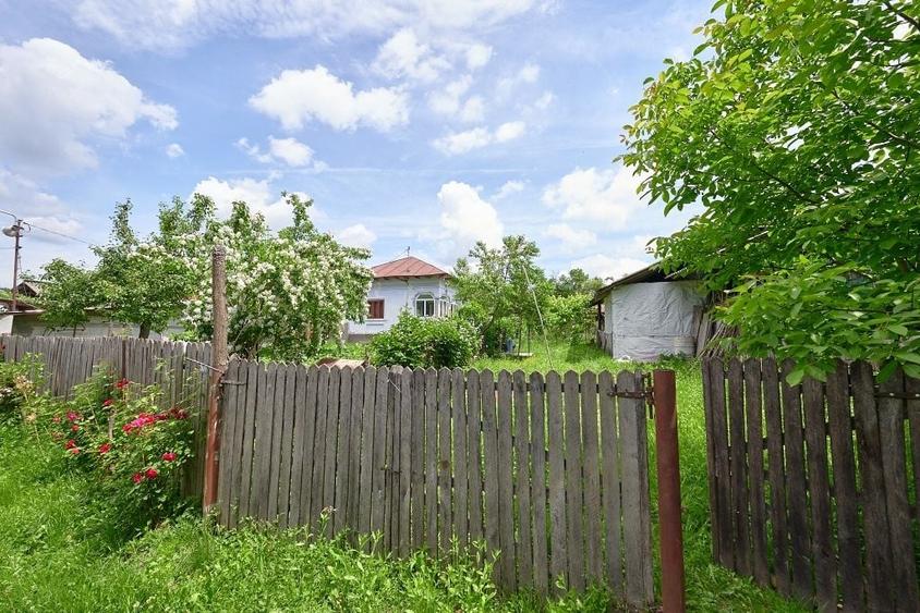 Casă cu 4 camere în Măgura
