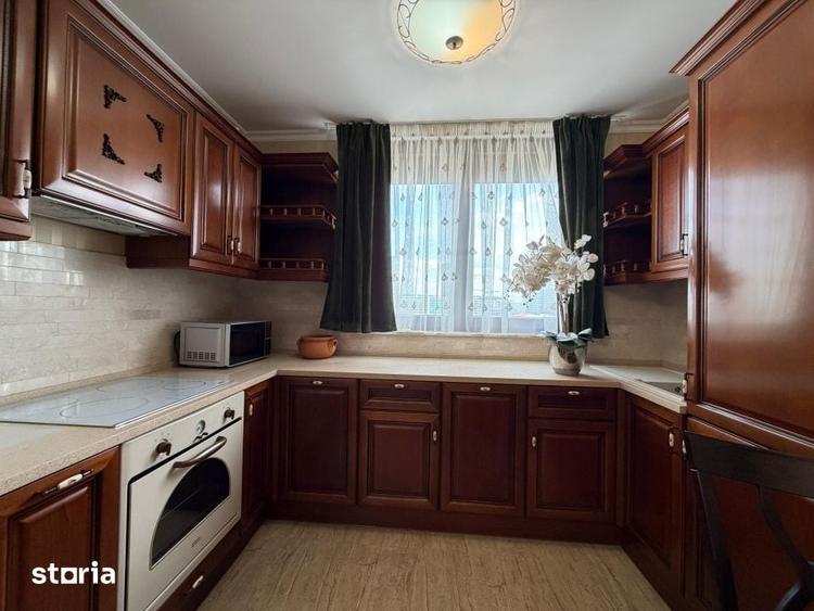 Apartament cu 3 camere, mobilat în Aviației