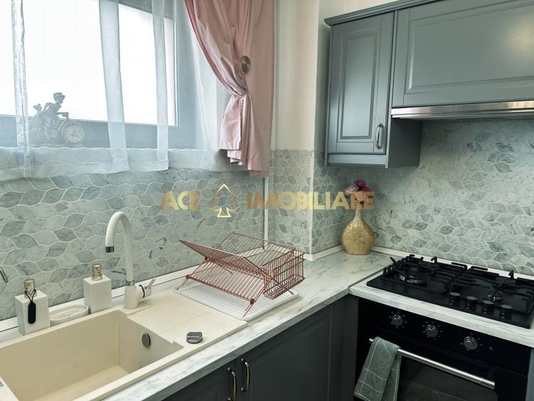 Apartament cu 4 camere semidecomandat, mobilat în Vitan
