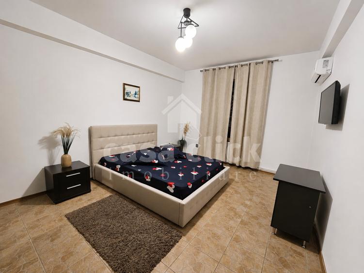 Garsonieră decomandată în Central