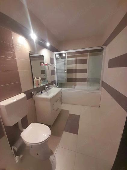 Apartament cu 2 camere semidecomandat în Florești