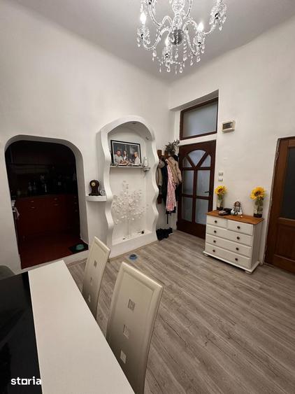 Casă cu 3 camere cu Teren 190 Mp în Central