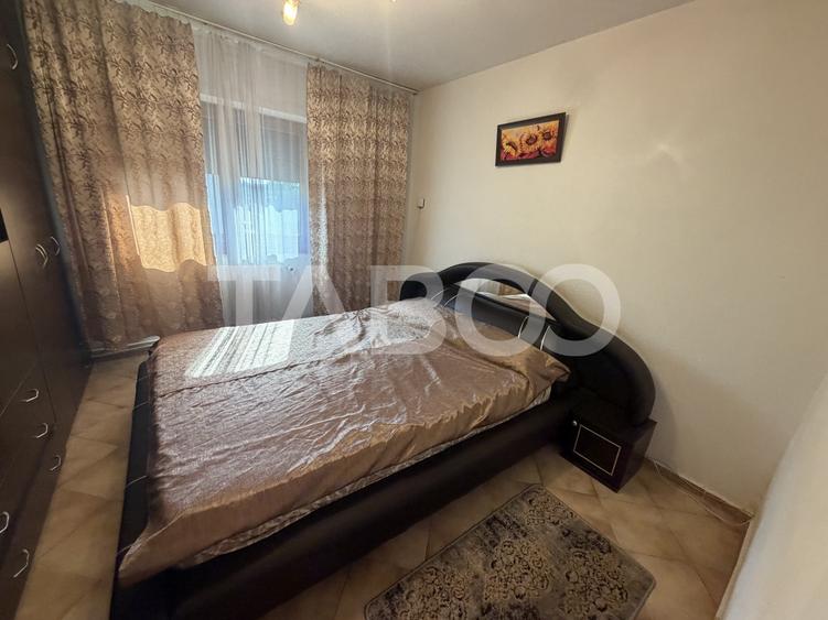 Apartament cu 3 camere decomandat, mobilat în Făgăraș