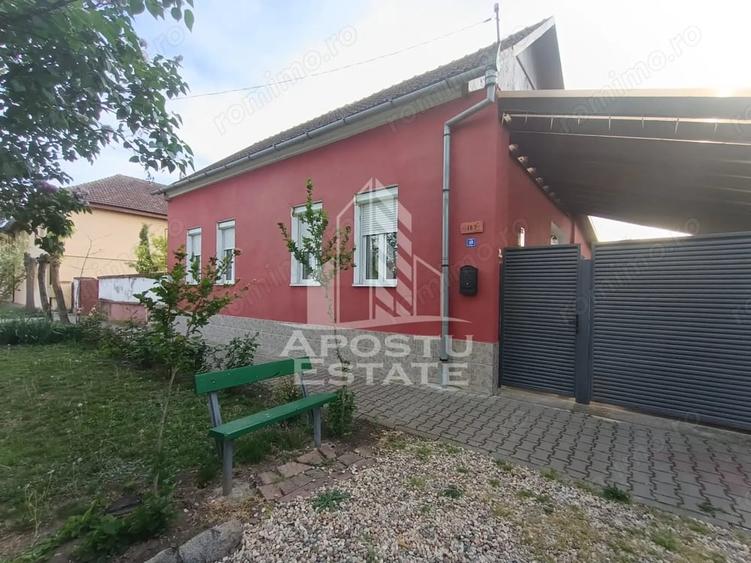 Casă cu 5 camere cu Teren 800 Mp în Șag