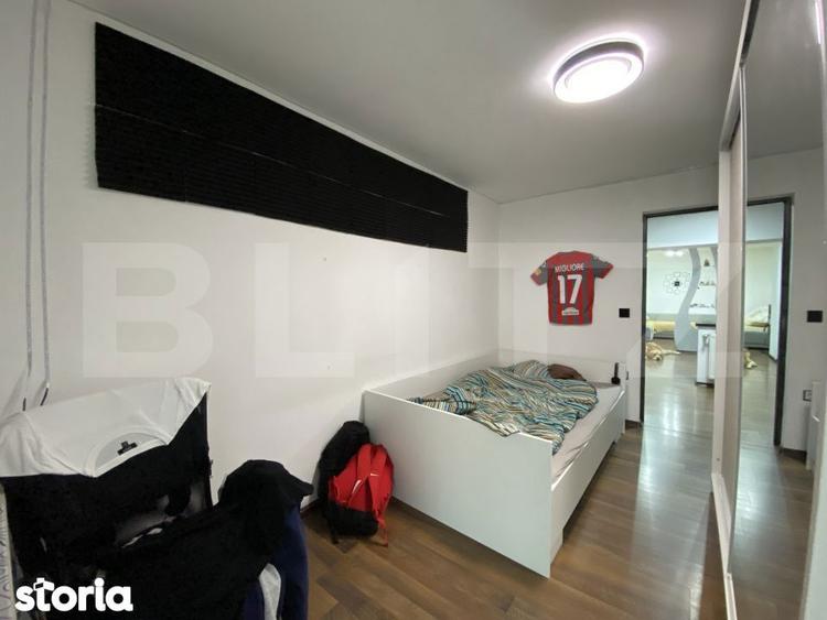 Apartament decomandat cu 3 camere, 2 balcoane, boxa, uscator. Etaj 3. - 3