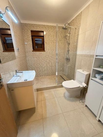Duplex cu 4 camere cu Teren 300 Mp în Dumbrăvița