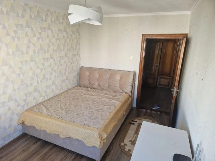 Garsonieră decomandată în Buziașului