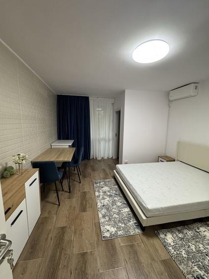 Garsonieră semidecomandată în Obor