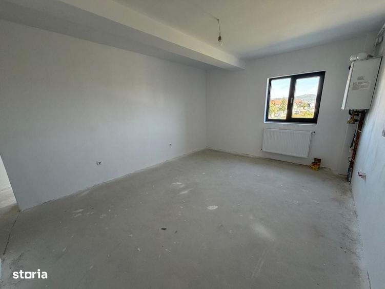 Apartament intabulat - 3 camere etaj 1 zona Selimbar - 3