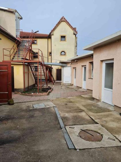 Casă cu 4 camere în Batiz