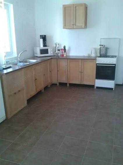 Casă cu 6 camere în Rânca