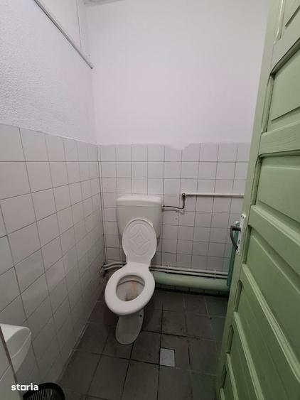 Spațiu comercial, de 150 mp, în Fortuna