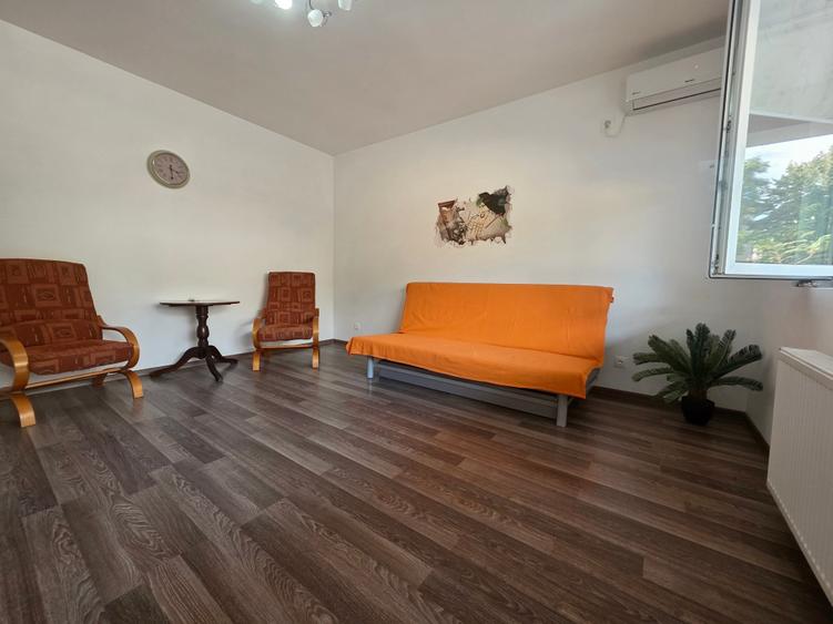 Apartament cu 2 camere decomandat în Popești-Leordeni