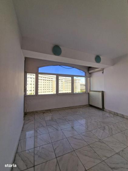 Apartament cu 4 camere în 13 Septembrie