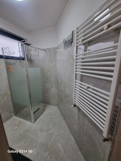 Apartament cu 2 camere decomandat în Băneasa