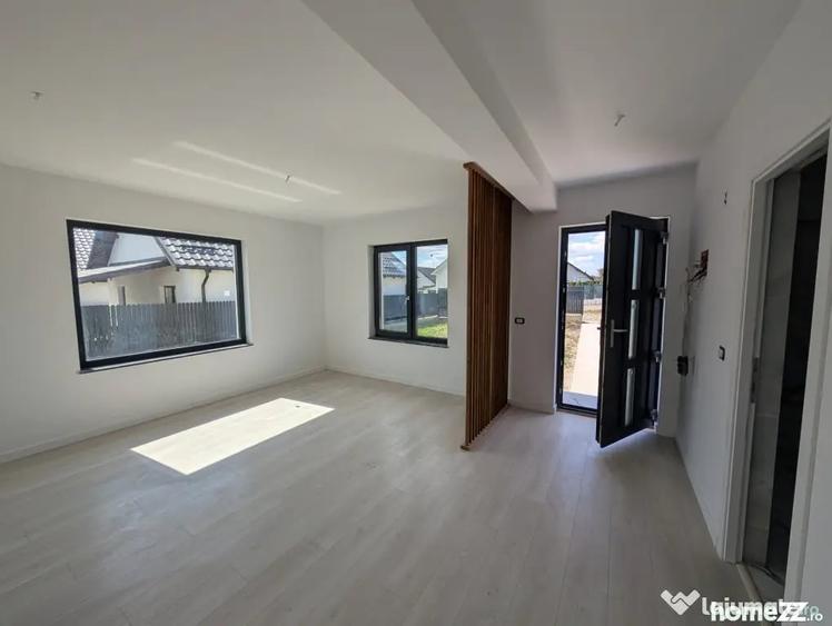 Casă cu 4 camere cu Teren 400 Mp în Hemeiuș