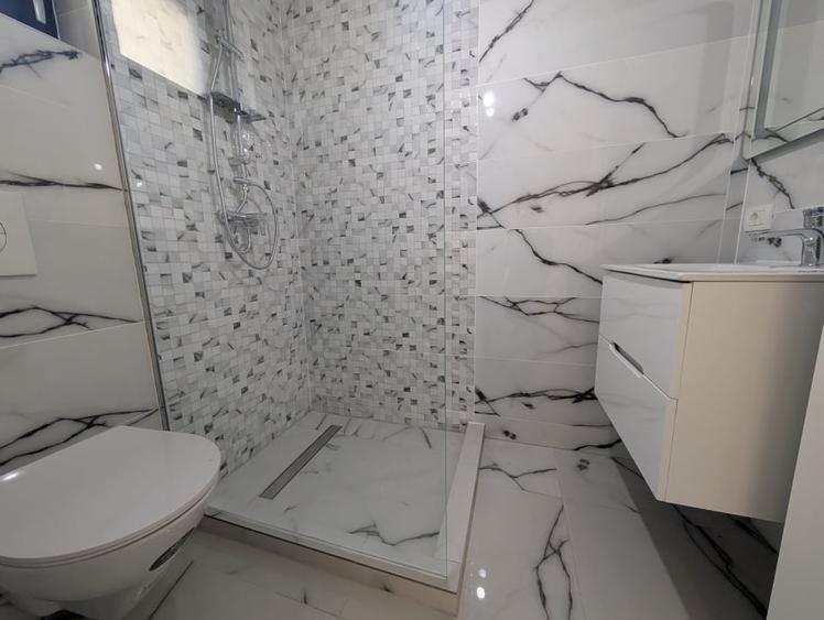 Casă individuală cu 4 camere cu Teren 486 Mp în Nord