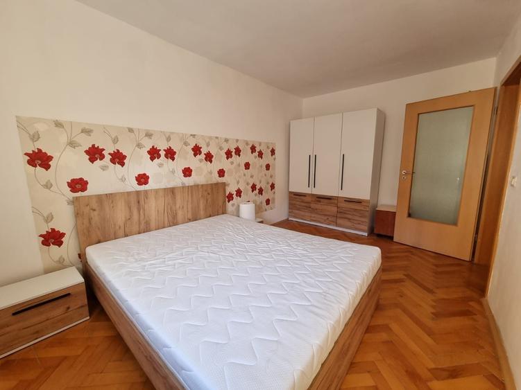 Apartament cu 2 camere semidecomandat în Spitalul Județean