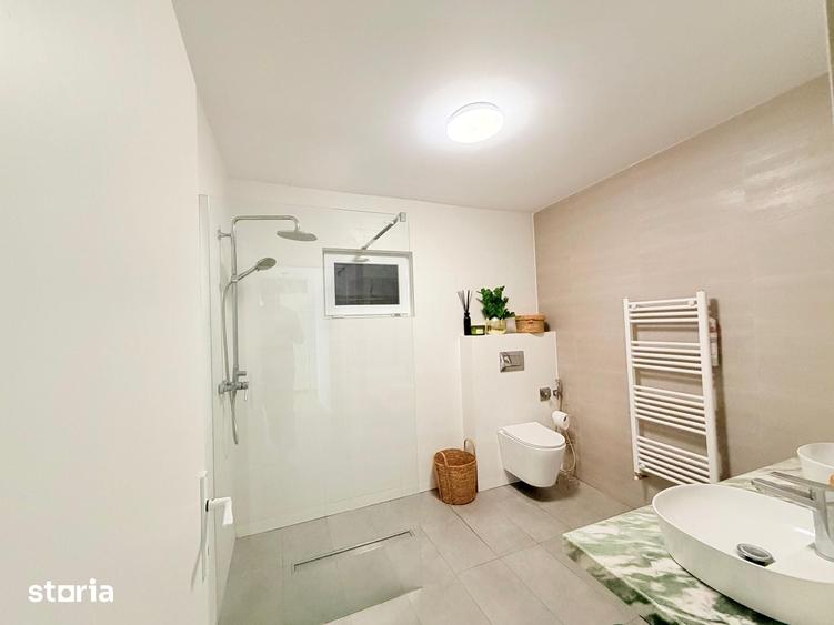 Casă cu 4 camere cu Teren 211 Mp în Ultracentral