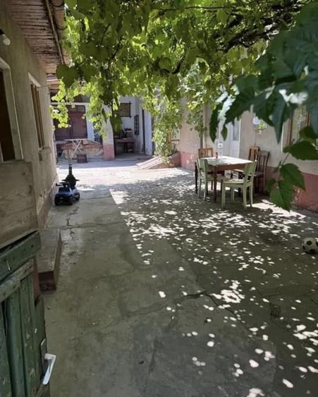 Casă cu 4 camere în Gura Văii