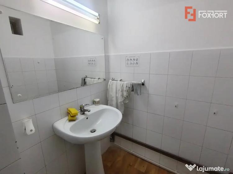 Spațiu comercial, de 50 mp, în Spitalul Județean