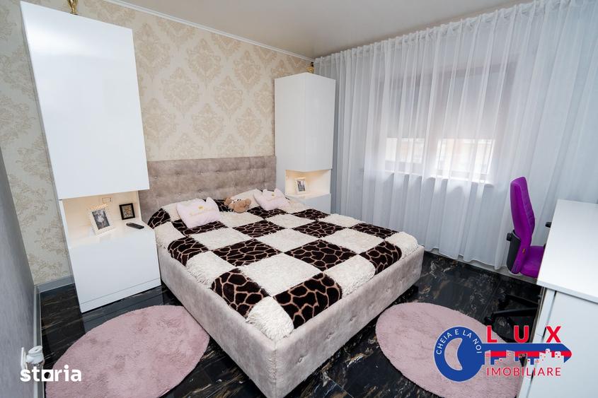 Apartament cu 2 camere decomandat în E3