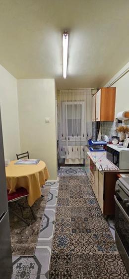 Apartament cu 2 camere semidecomandat în Noua