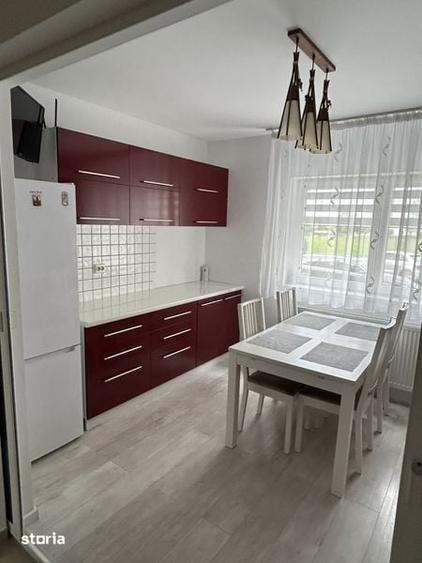 Inchiriez Apartament 2 camere - 3