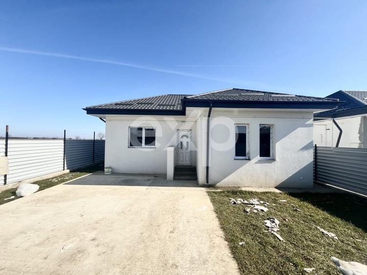Casă individuală cu 3 camere cu Teren 275 Mp în Crevedia