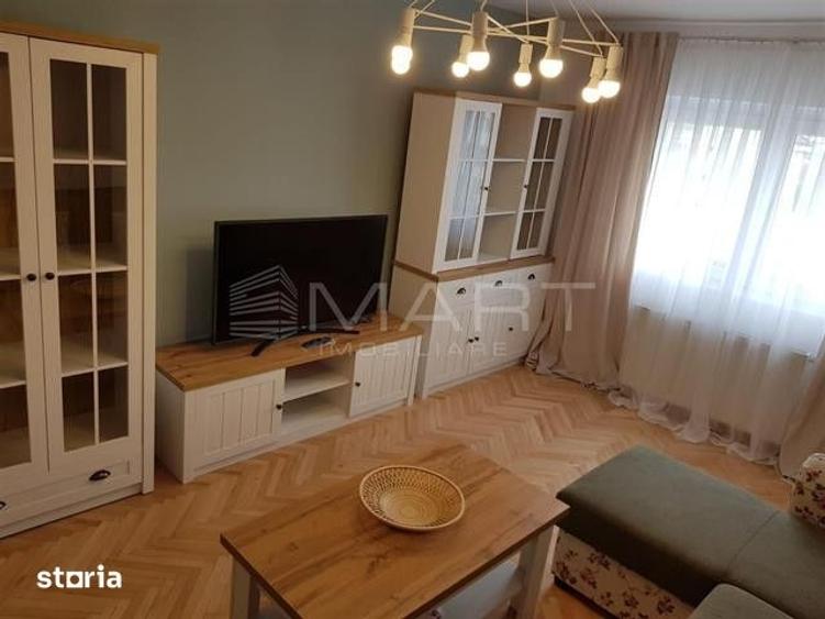 Apartament cu 3 camere decomandat în Vest