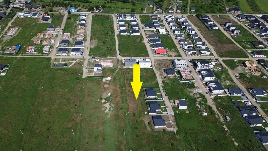 Teren Construcții intravilan de 995 mp, în Exterior Vest
