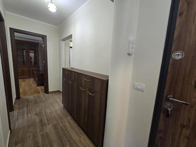 Apartament cu 4 camere, mobilat în Tolstoi