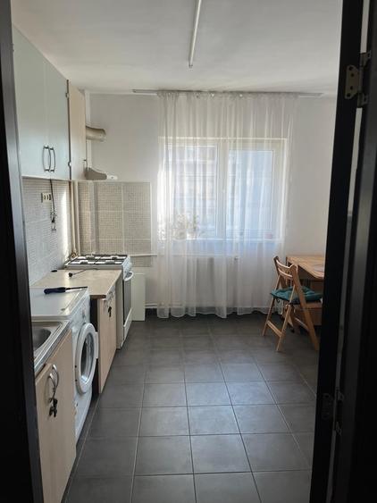 Apartament cu 2 camere decomandat în Gorjului
