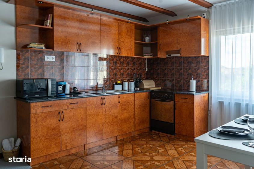 Apartament cu 4 camere, mobilat în Girocului