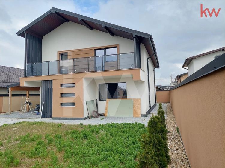 Casă individuală cu 5 camere cu Canalizare în Exterior Est
