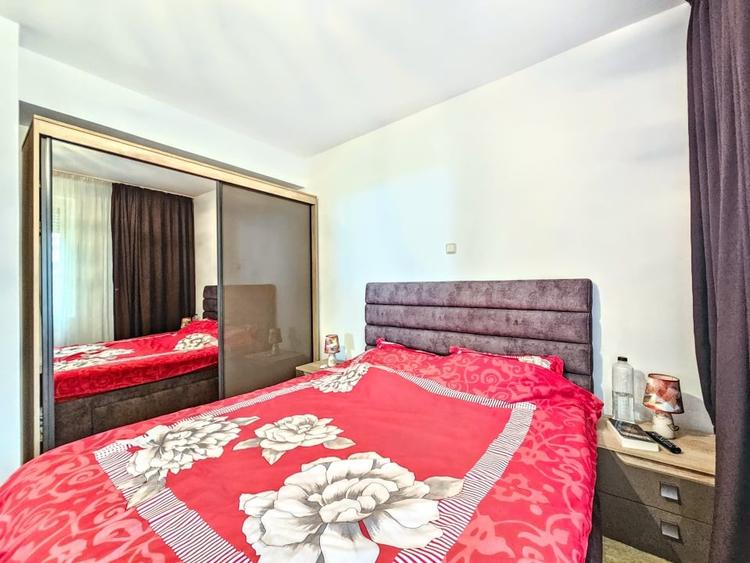 Apartament cu 3 camere decomandat, mobilat în Bușteni