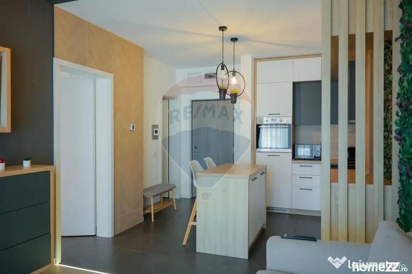Apartament cu 2 camere decomandat în Central