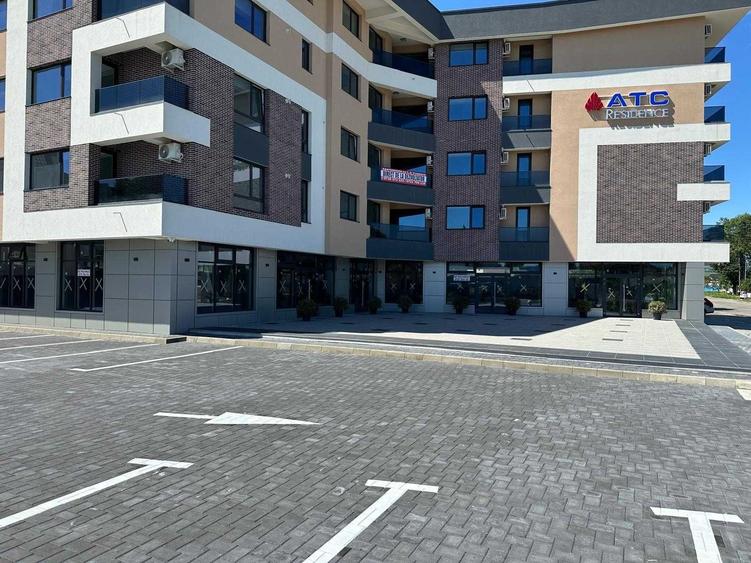 Spațiu comercial, de 500 mp, în Central
