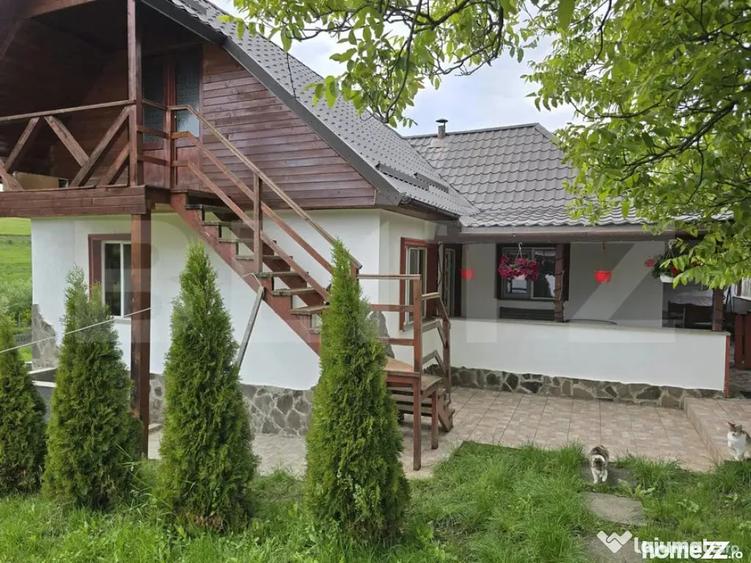 Casă cu 3 camere cu Teren 1400 Mp în Fărăgău