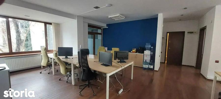 Apartament cu 4 camere în Floreasca