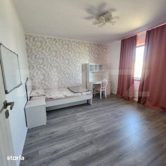 Apartament cu 5 camere în Săcălaz