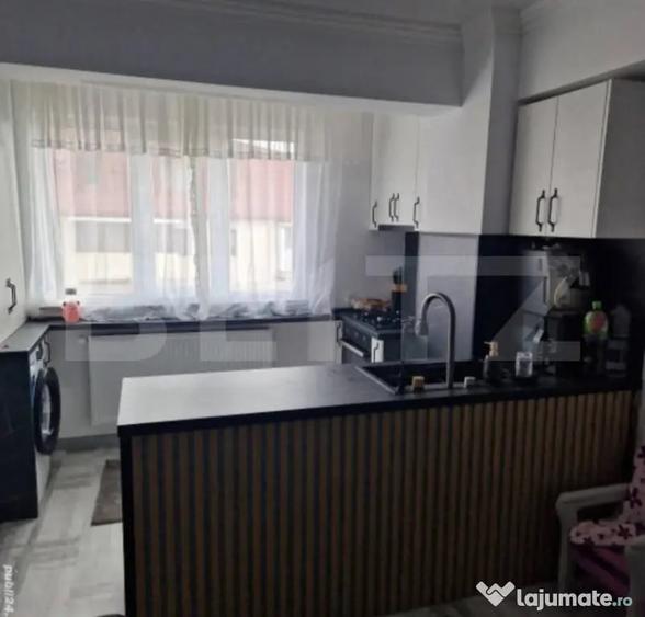 Apartament cu 3 camere decomandat, mobilat în Burdujeni