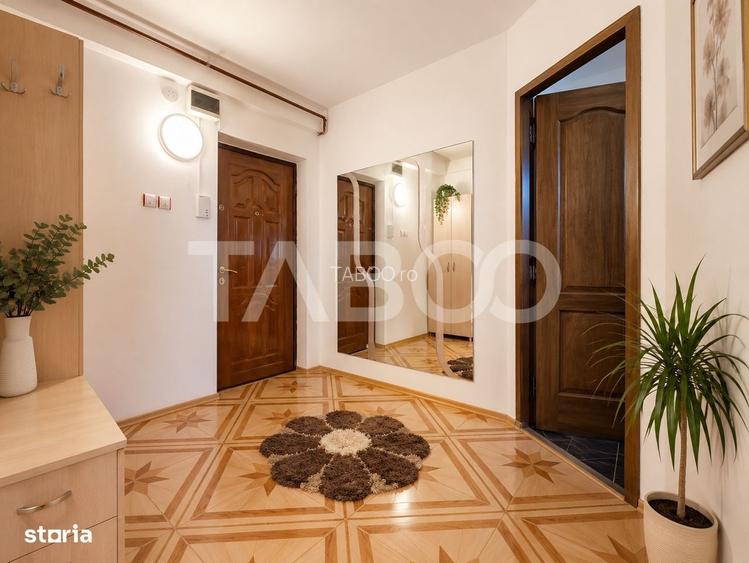 Apartament foarte spatios 3 camere balcon zona Cedonia intabulat