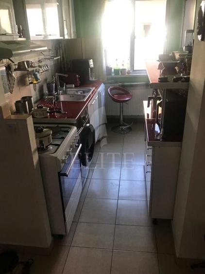 Apartament cu 3 camere semidecomandat în Gheorgheni