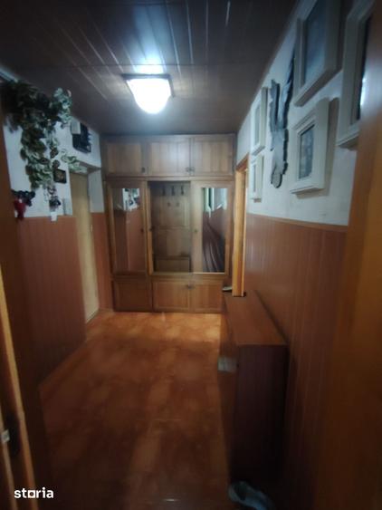 Apartament cu 3 camere în Grădiște