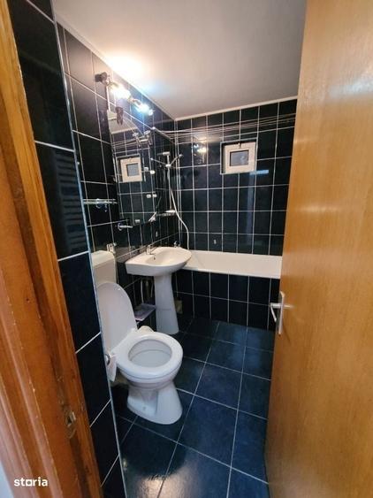 Apartament cu 3 camere decomandat în Bere