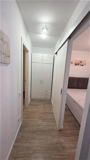 Apartament cu 2 camere semidecomandat, mobilat în Pipera